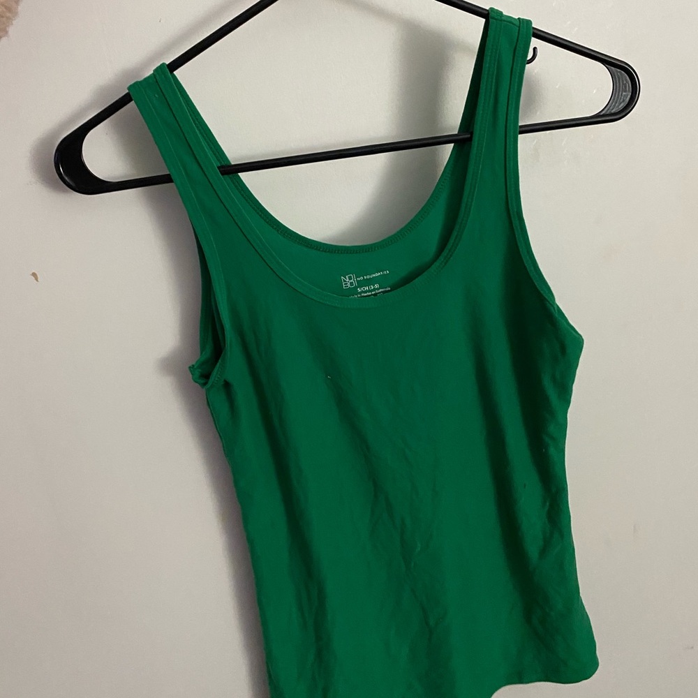 Stretchy tank top